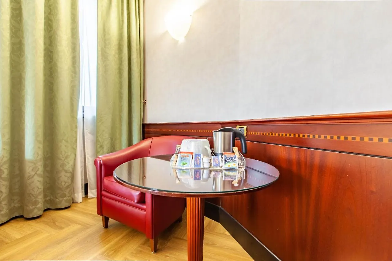 Hotiday Hotel Milano Turro 4*, Mailand